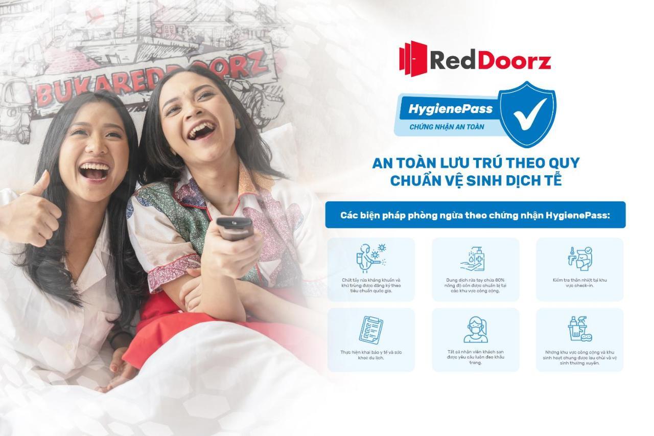 Reddoorz Near Pho Co Ha Noi Bed and Breakfast Hanoi Exteriör bild